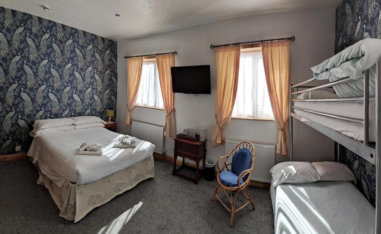 The Highfield Private Hotel Blackpool Exteriör bild