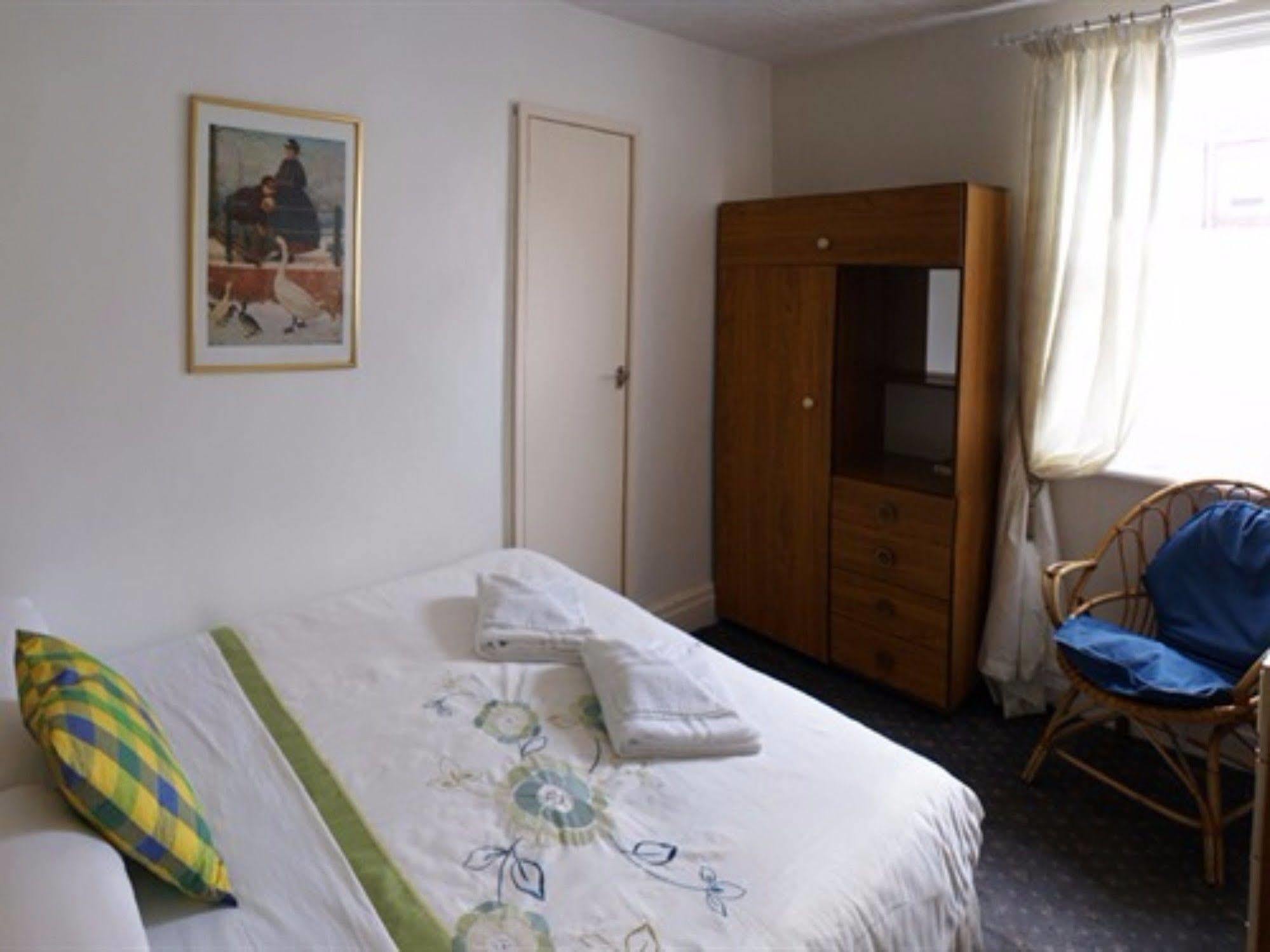 The Highfield Private Hotel Blackpool Exteriör bild